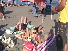pick-up girl on the beach and fuck her