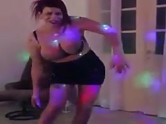 huge Tits Egyptian sexy belly dance