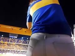 Candidat Ass in stadium