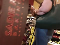 big booty girl at store candid