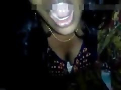 Tamil girl giving Lingam Blowjob