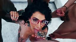 Arabelle Raphael 07 11 2023